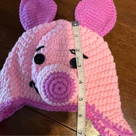 New Bundle of 5 Piglet Crochet Hats for Infants Toddlers - Picture 3 of 3
